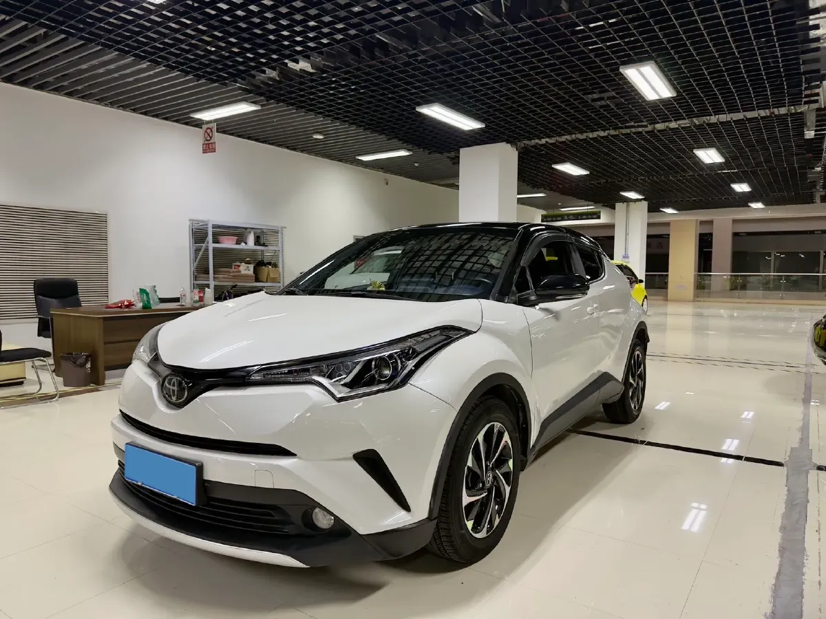 2018 Toyota Izoa 2.0L 171HP L4 CVT,autocango,china used car exporter,china ev exporter,chinese used car exporter,chinese used ev exporter