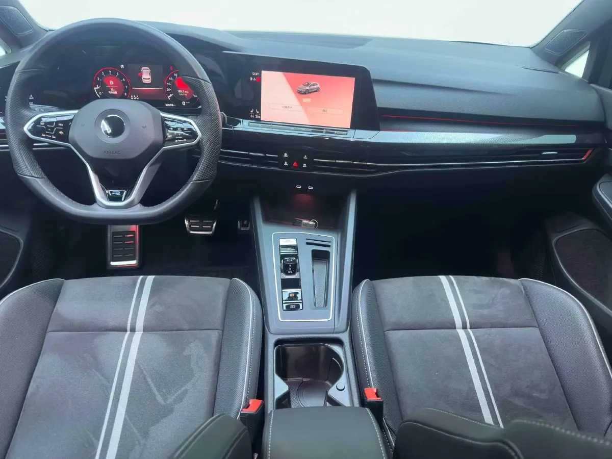 2023 Volkswagen Golf 1.4T 150HP L4 7DCT,autocango,china used car exporter,china ev exporter,chinese used car exporter,chinese used ev exporter