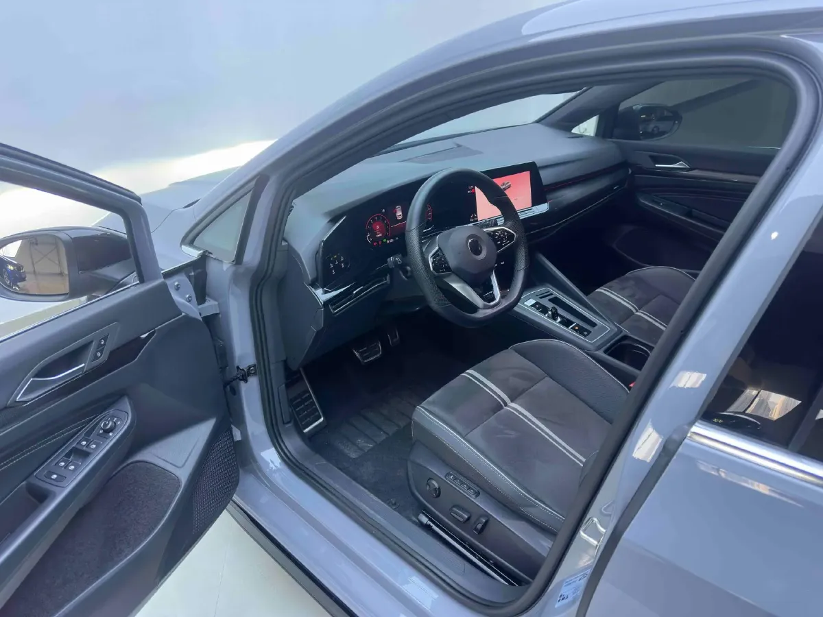 2023 Volkswagen Golf 1.4T 150HP L4 7DCT,autocango,china used car exporter,china ev exporter,chinese used car exporter,chinese used ev exporter