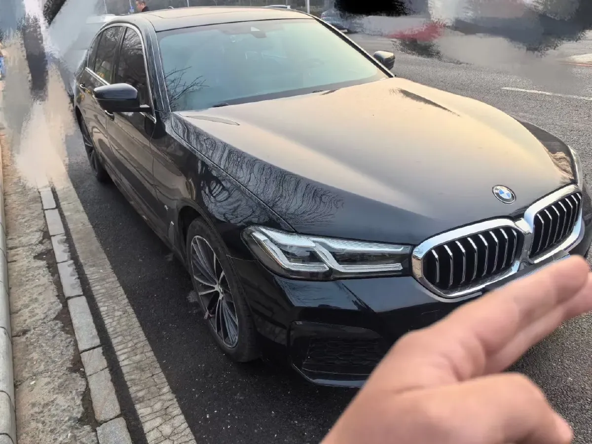 2021 BMW 5 Series 2.0T 252HP L4 8AT,autocango,china used car exporter,china ev exporter,chinese used car exporter,chinese used ev exporter