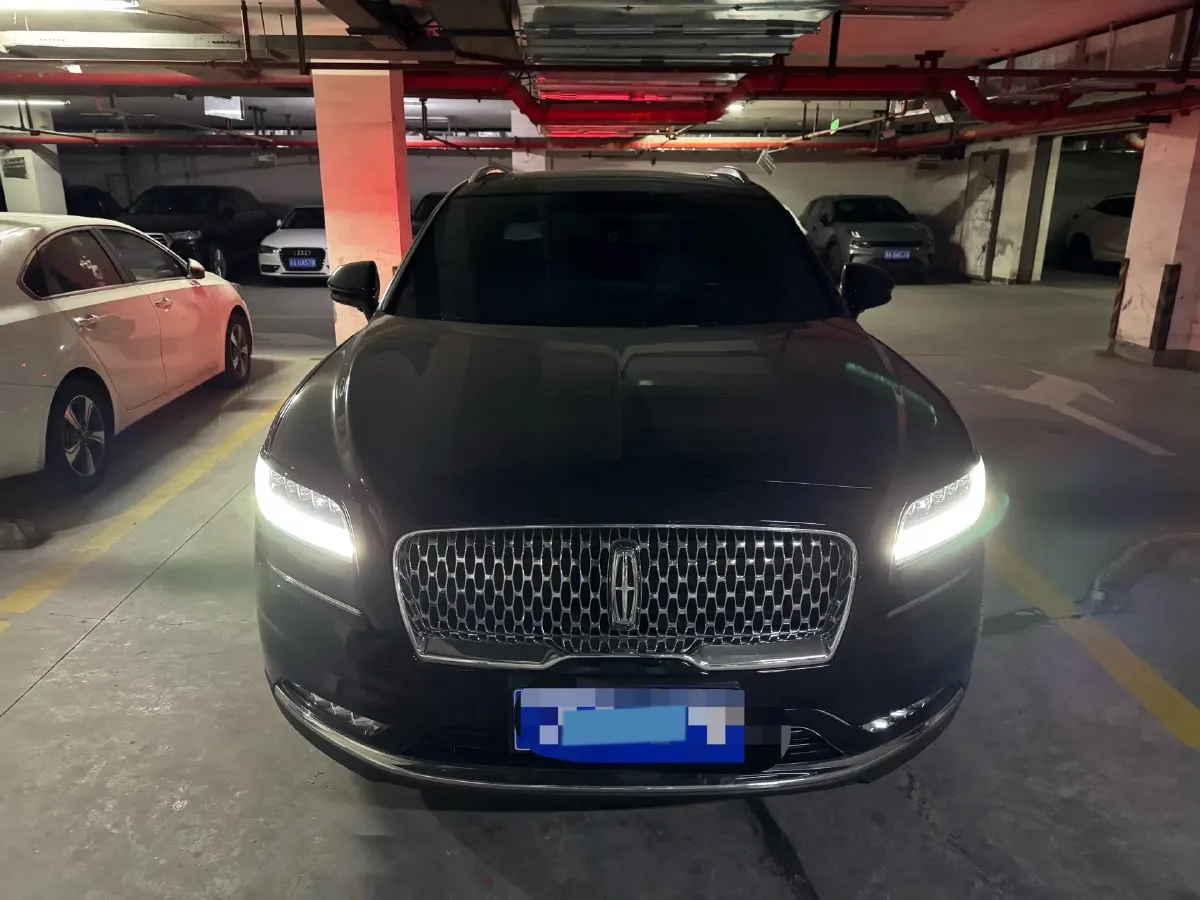 2021 Lincoln Nautilus 2.7T 322HP V6 8AT,autocango,china used car exporter,china ev exporter,chinese used car exporter,chinese used ev exporter