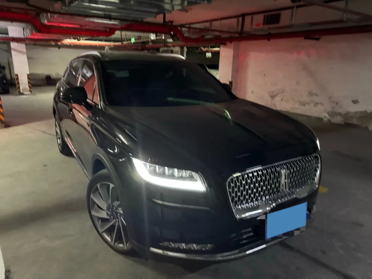 2021 Lincoln Nautilus 2.7T 322HP V6 8AT,autocango,china used car exporter,china ev exporter,chinese used car exporter,chinese used ev exporter