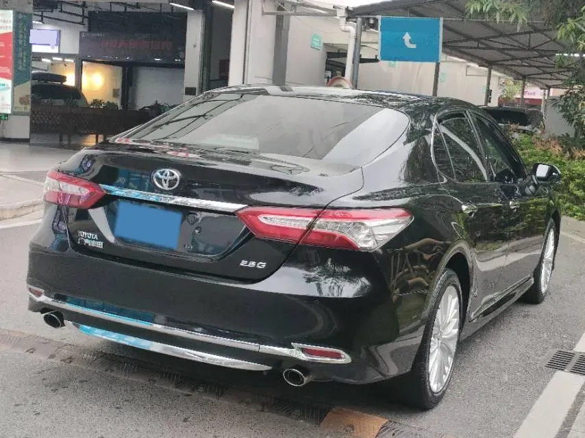 2019 Toyota Camry 2.5L 209HP L4 8AT,autocango,china used car exporter,china ev exporter,chinese used car exporter,chinese used ev exporter