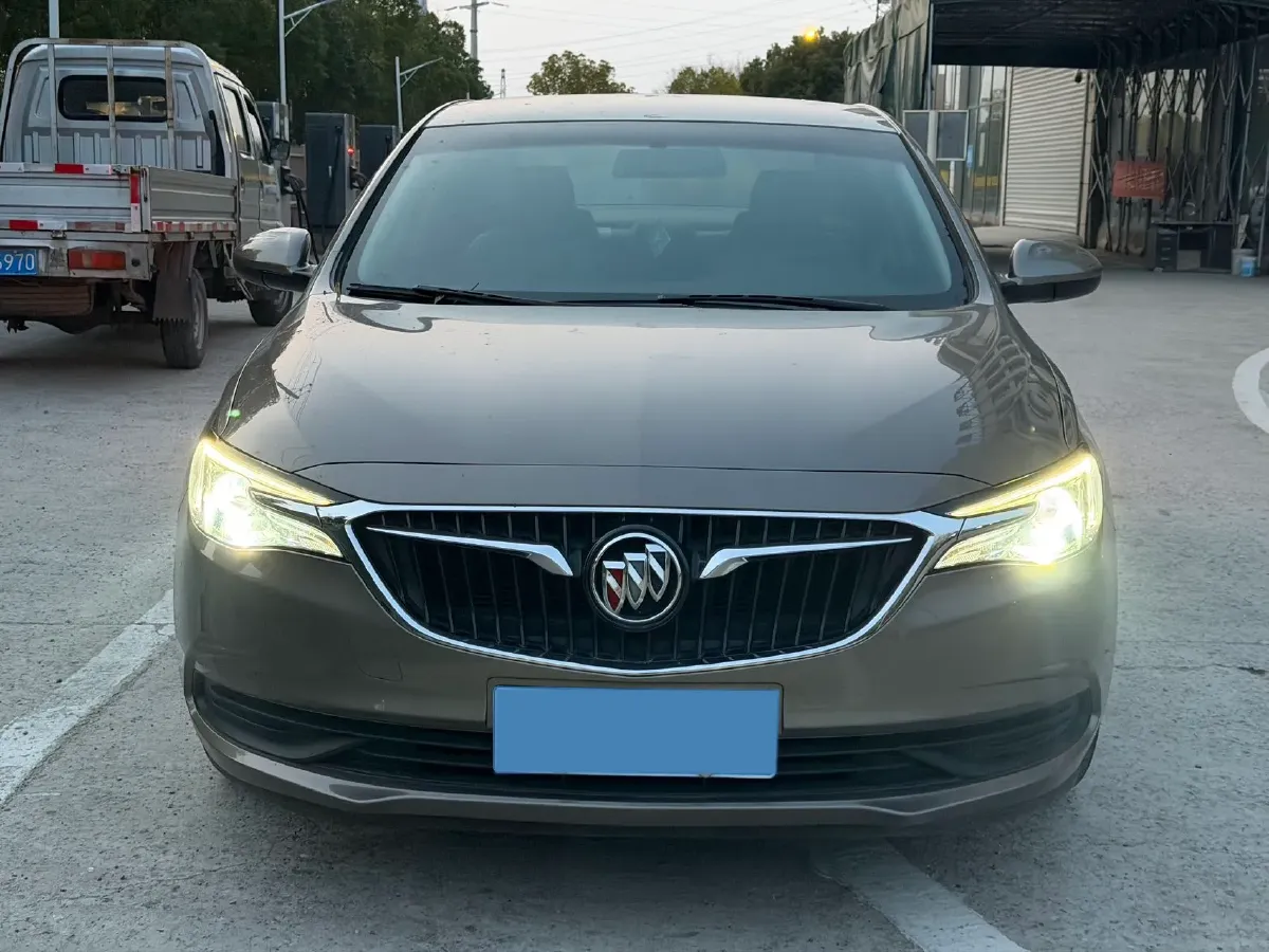 2020 DongFeng Forthing T5 1.5T 156HP L4 6AT,autocango,china used car exporter,china ev exporter,chinese used car exporter,chinese used ev exporter