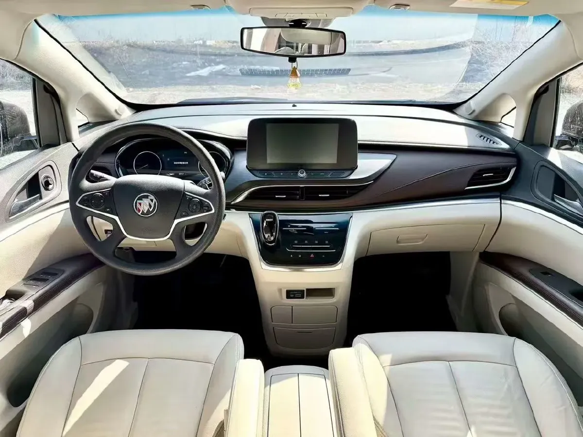 2022 Buick GL8 2.0T 237HP L4 9AT,autocango,china used car exporter,china ev exporter,chinese used car exporter,chinese used ev exporter