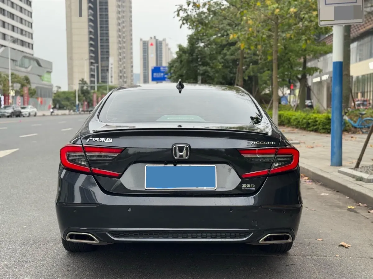 2022 Honda Accord 1.5T 194HP L4 CVT,autocango,china used car exporter,china ev exporter,chinese used car exporter,chinese used ev exporter