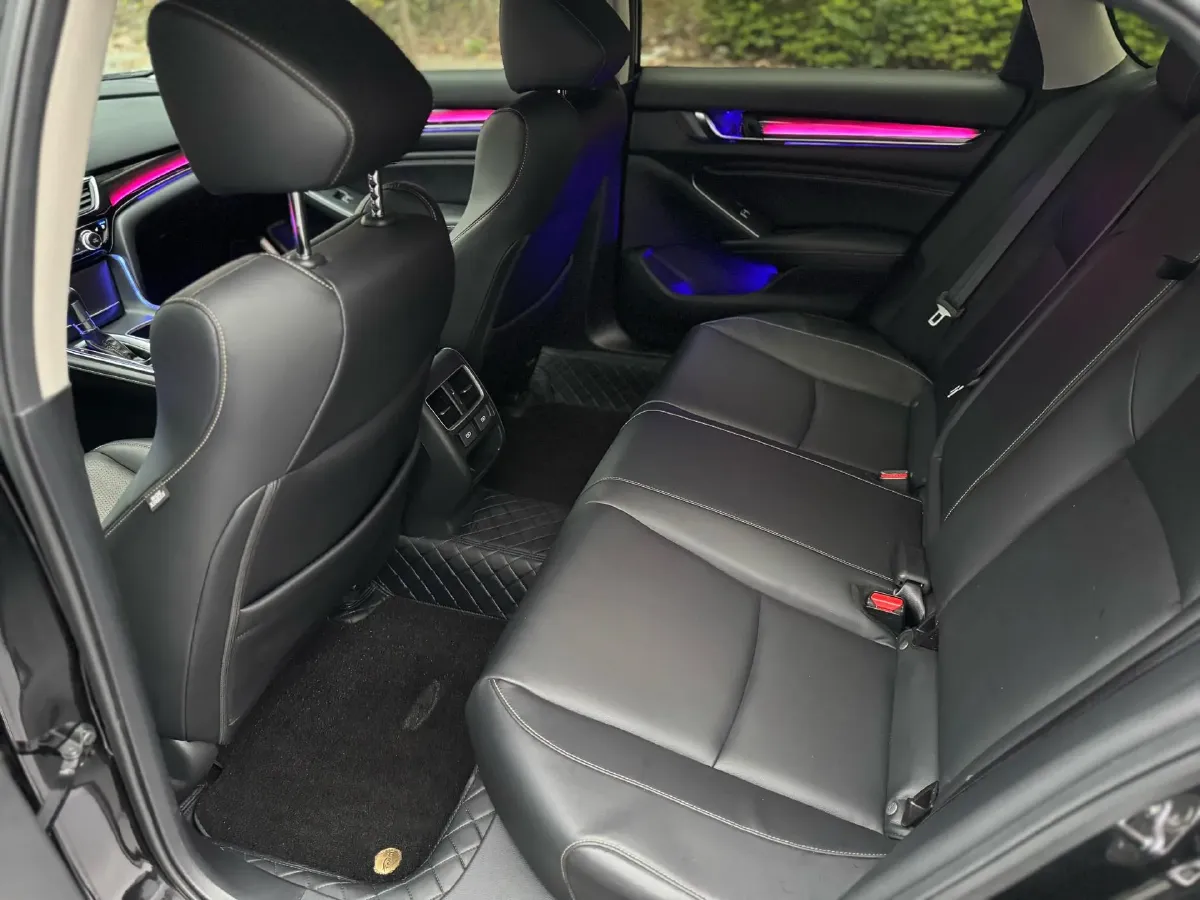 2022 Honda Accord 1.5T 194HP L4 CVT,autocango,china used car exporter,china ev exporter,chinese used car exporter,chinese used ev exporter