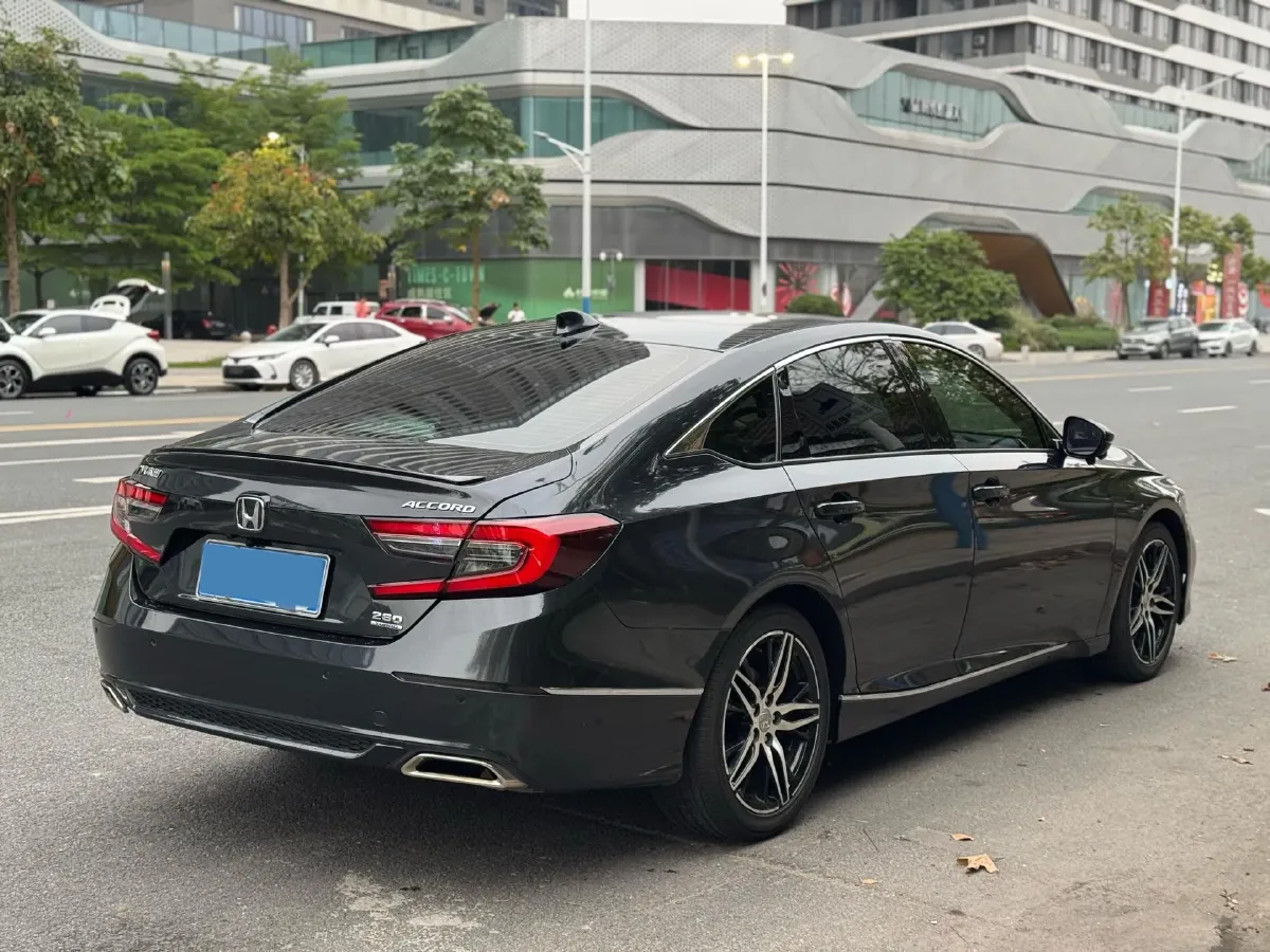 2022 Honda Accord 1.5T 194HP L4 CVT,autocango,china used car exporter,china ev exporter,chinese used car exporter,chinese used ev exporter
