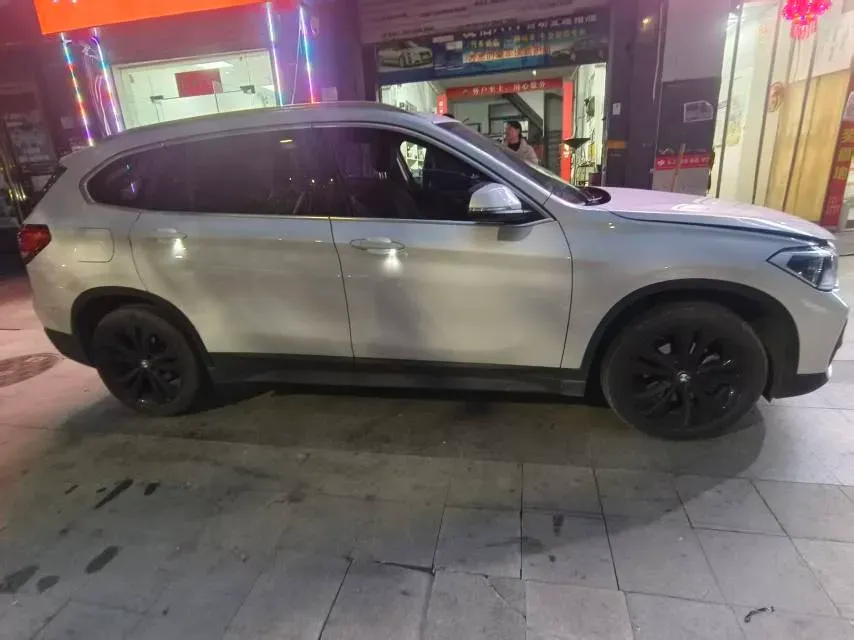 2022 BMW X1 1.5T 140HP L3 7DCT,autocango,china used car exporter,china ev exporter,chinese used car exporter,chinese used ev exporter