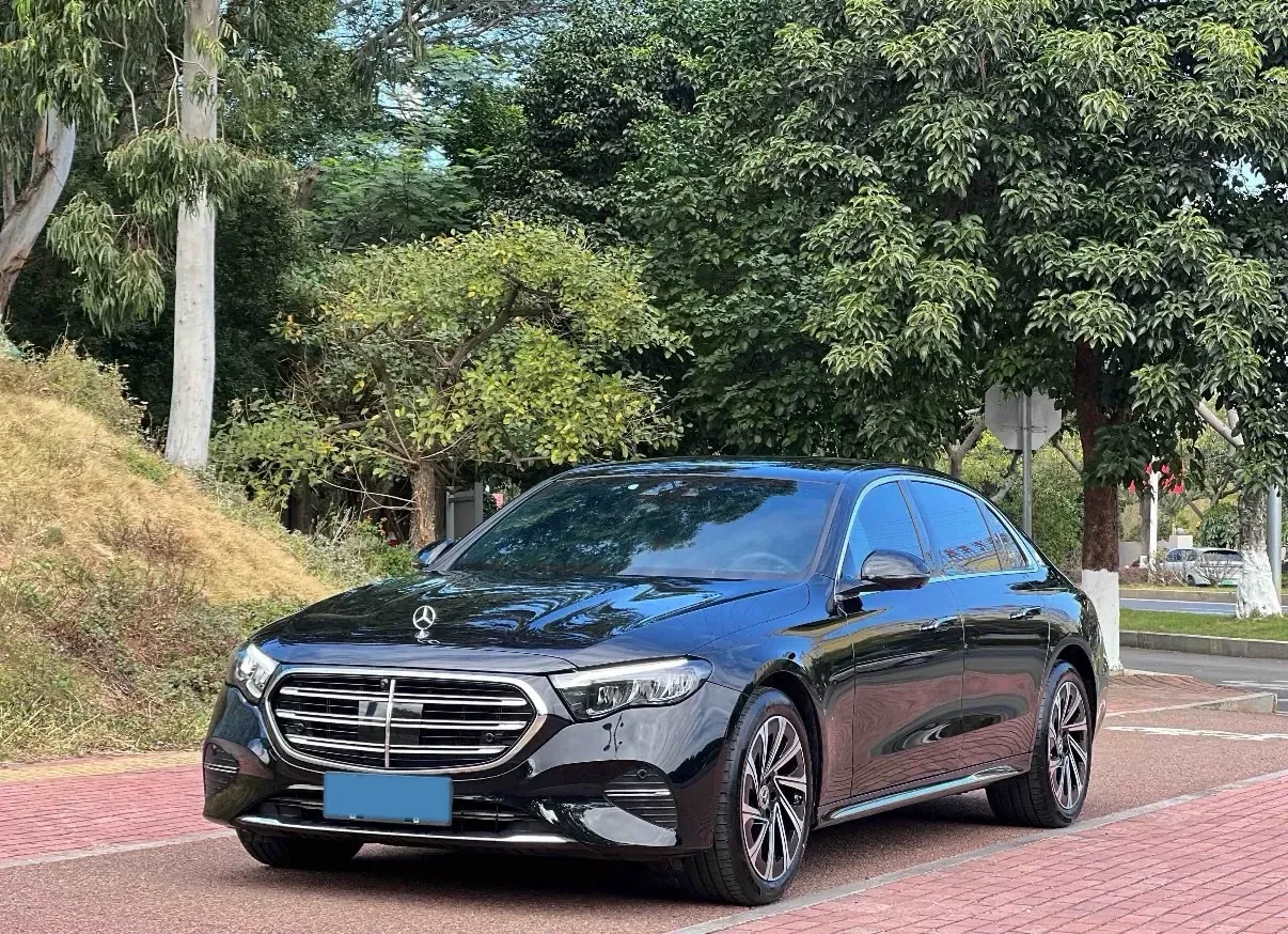 2024 Mercedes-Benz E Class 2.0T 258HP L4 9AT,autocango,china used car exporter,china ev exporter,chinese used car exporter,chinese used ev exporter