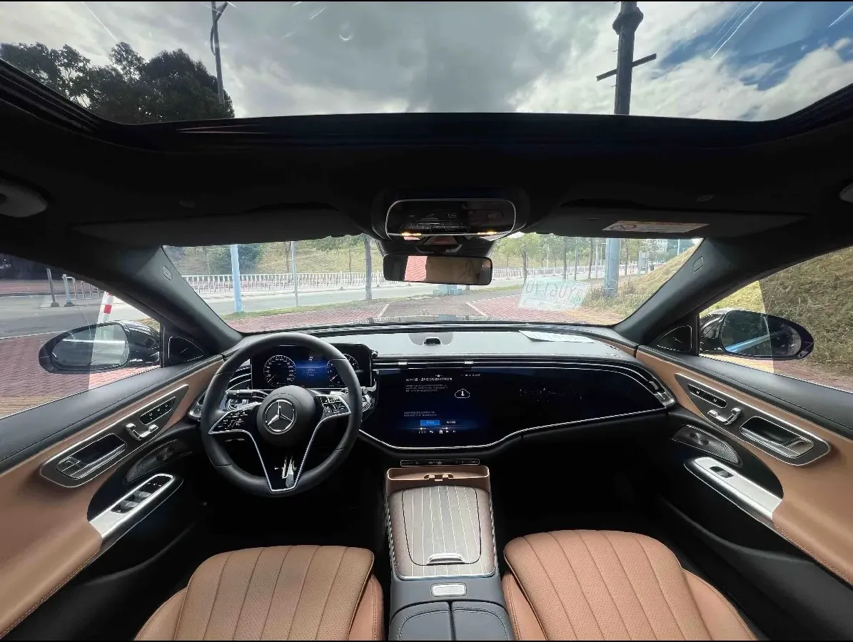 2024 Mercedes-Benz E Class 2.0T 258HP L4 9AT,autocango,china used car exporter,china ev exporter,chinese used car exporter,chinese used ev exporter