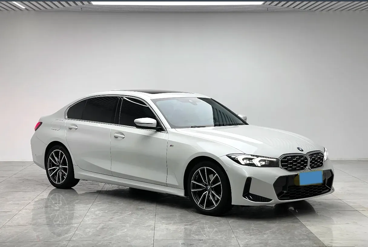 2024 BMW 3 Series 2.0T 184HP L4 8AT,autocango,china used car exporter,china ev exporter,chinese used car exporter,chinese used ev exporter