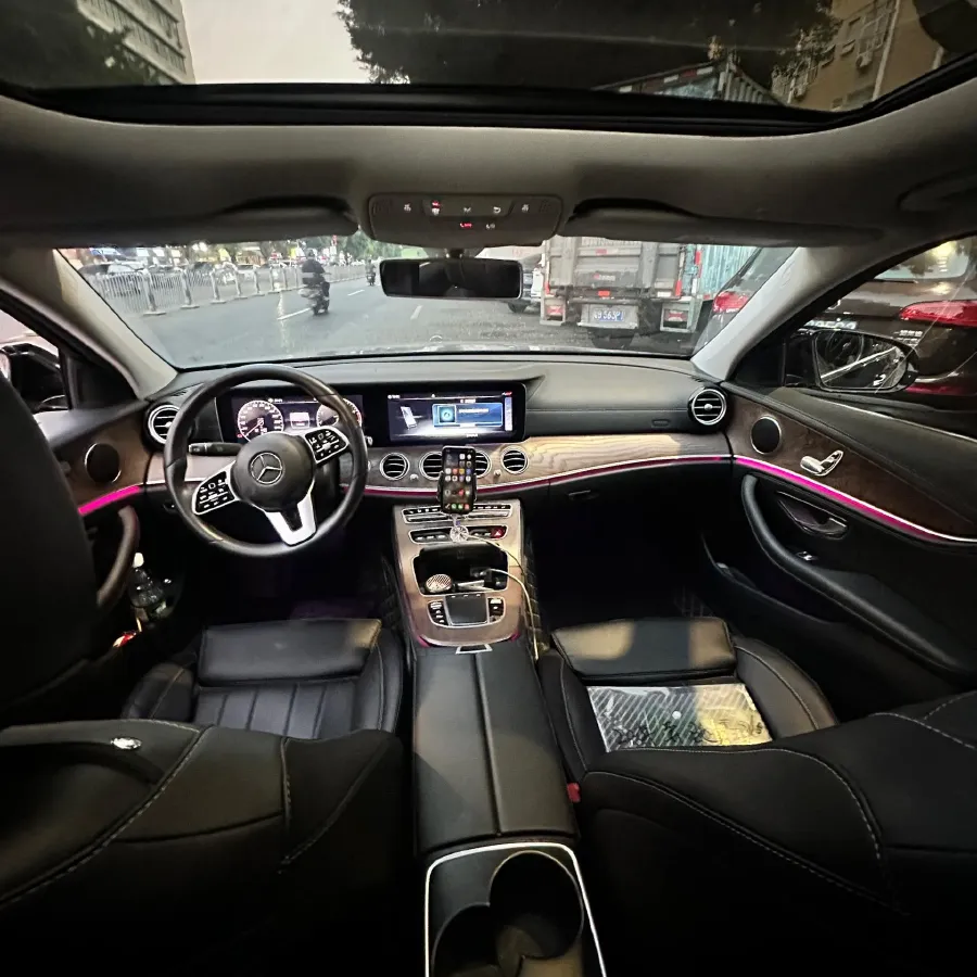 2020 Mercedes-Benz E Class 1.5T 184HP L4 9AT,autocango,china used car exporter,china ev exporter,chinese used car exporter,chinese used ev exporter