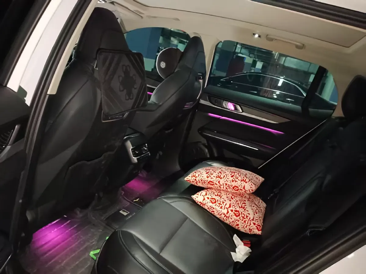 2021 LYNK&CO 01 2.0T 218HP L4 8AT,autocango,china used car exporter,china ev exporter,chinese used car exporter,chinese used ev exporter