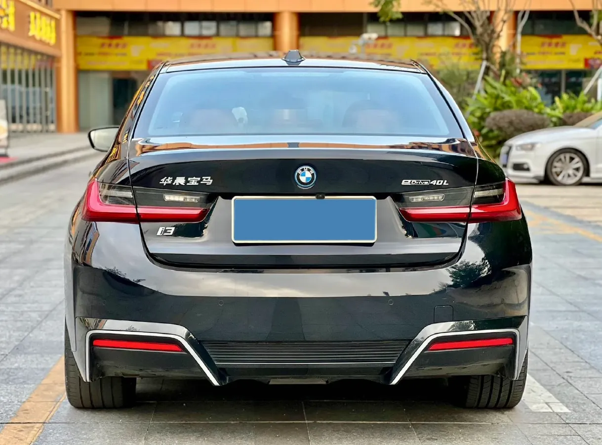 2024 BMW i3 BEV 79.05KWH,autocango,china used car exporter,china ev exporter,chinese used car exporter,chinese used ev exporter