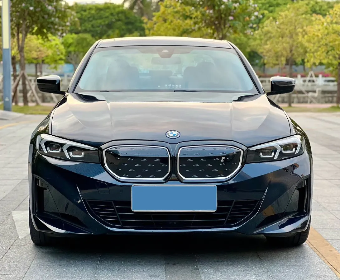 2024 BMW i3 BEV 79.05KWH,autocango,china used car exporter,china ev exporter,chinese used car exporter,chinese used ev exporter