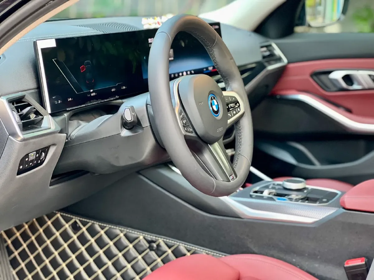 2024 BMW i3 BEV 79.05KWH,autocango,china used car exporter,china ev exporter,chinese used car exporter,chinese used ev exporter