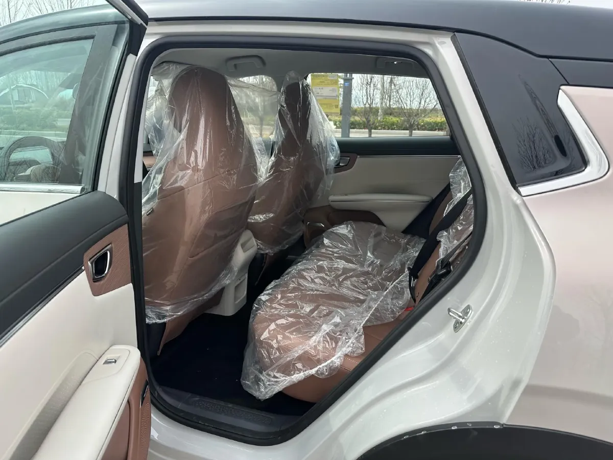 2025 WuLing HongGuang New Energy REEV 99HP REEV,autocango,china used car exporter,china ev exporter,chinese used car exporter,chinese used ev exporter