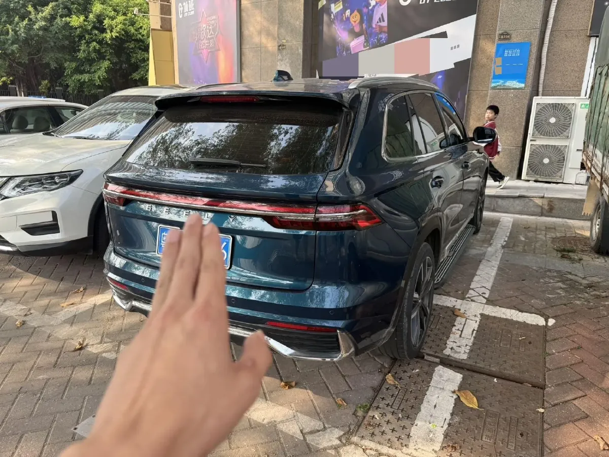 2021 Geely Monjaro 2.0T 218HP L4 7DCT,autocango,china used car exporter,china ev exporter,chinese used car exporter,chinese used ev exporter