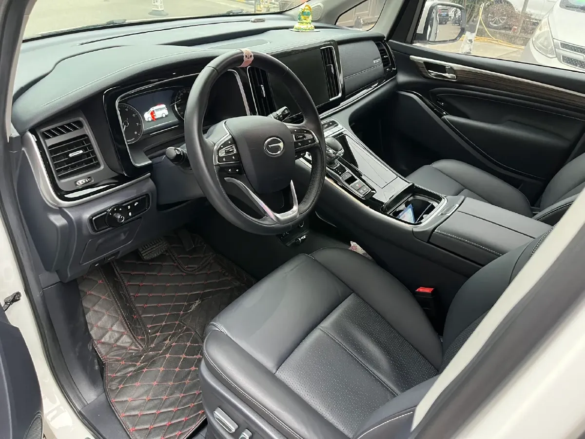 2021 GAC Trumpchi M8 2.0T 252HP L4 8AT,autocango,china used car exporter,china ev exporter,chinese used car exporter,chinese used ev exporter