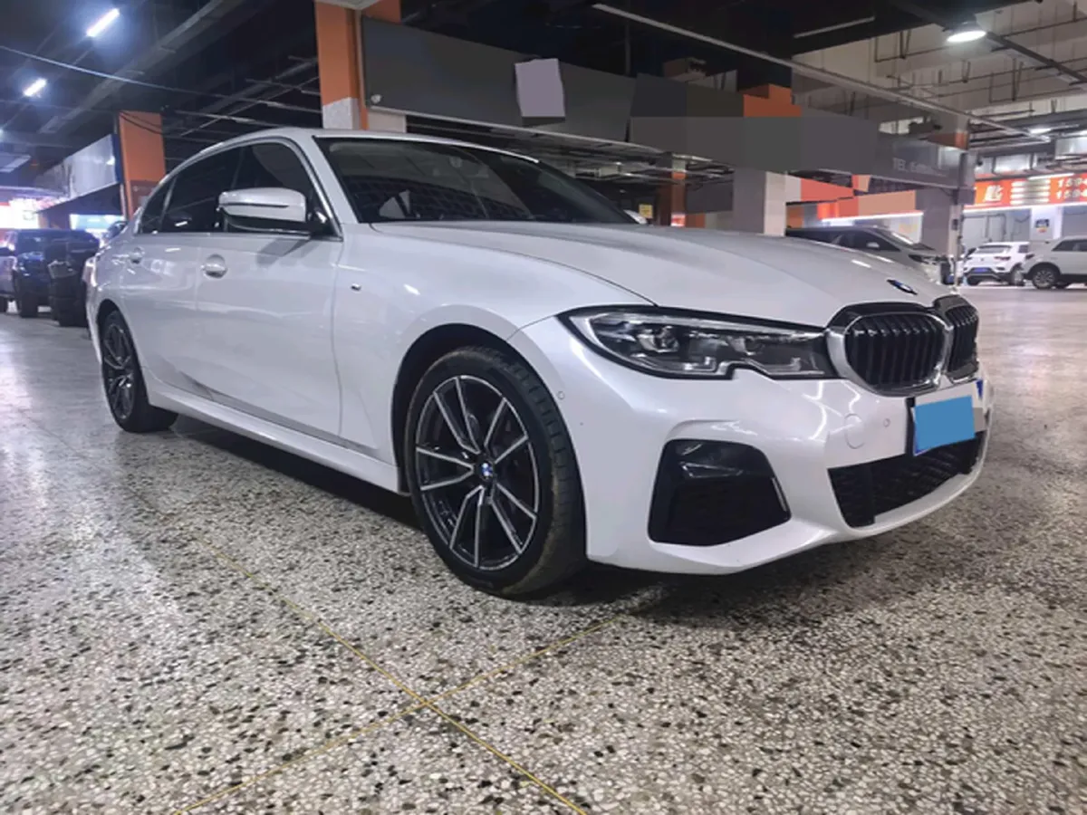 2021 BMW 3 Series 2.0T 156HP L4 8AT,autocango,china used car exporter,china ev exporter,chinese used car exporter,chinese used ev exporter