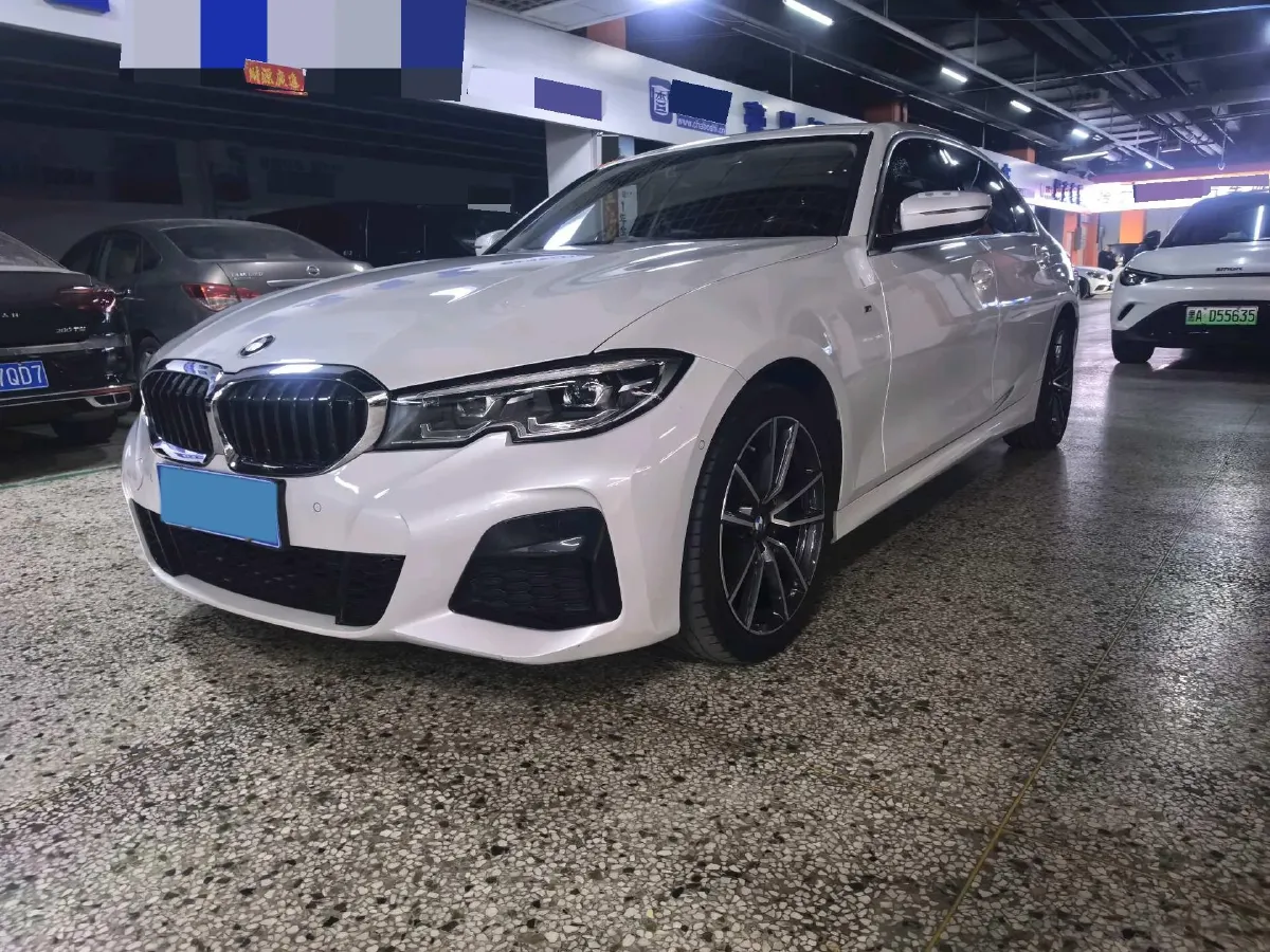 2021 BMW 3 Series 2.0T 156HP L4 8AT,autocango,china used car exporter,china ev exporter,chinese used car exporter,chinese used ev exporter
