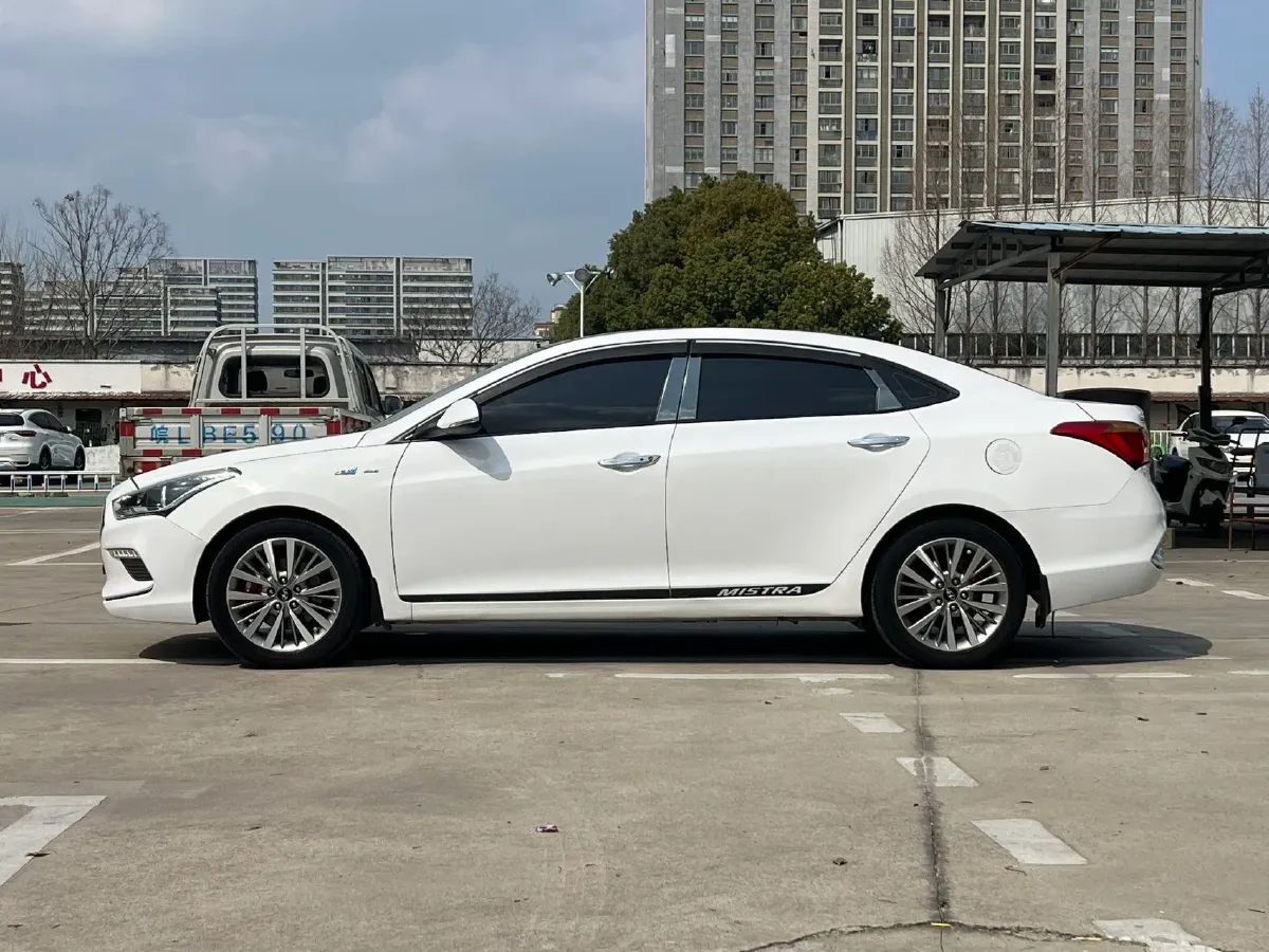 2017 Hyundai Mistra 1.6T 175HP L4 7DCT,autocango,china used car exporter,china ev exporter,chinese used car exporter,chinese used ev exporter
