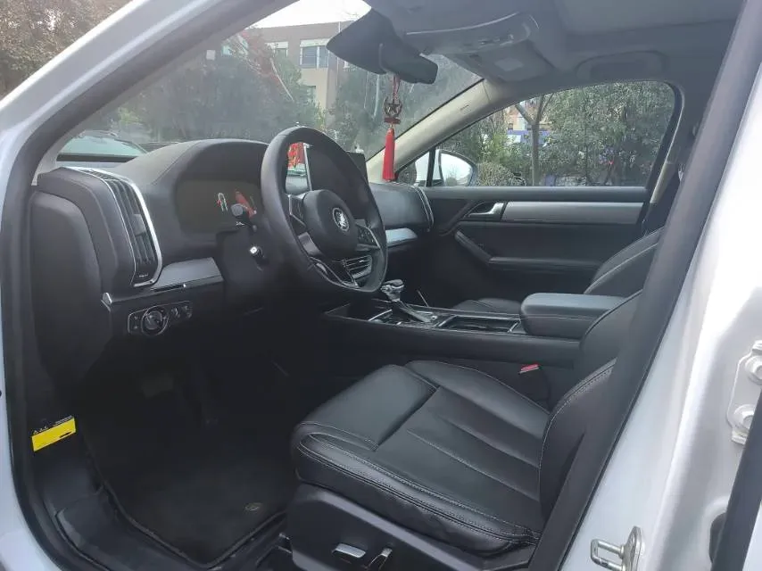 2018 BYD Tang 2.0T 205HP L4 6AT,autocango,china used car exporter,china ev exporter,chinese used car exporter,chinese used ev exporter