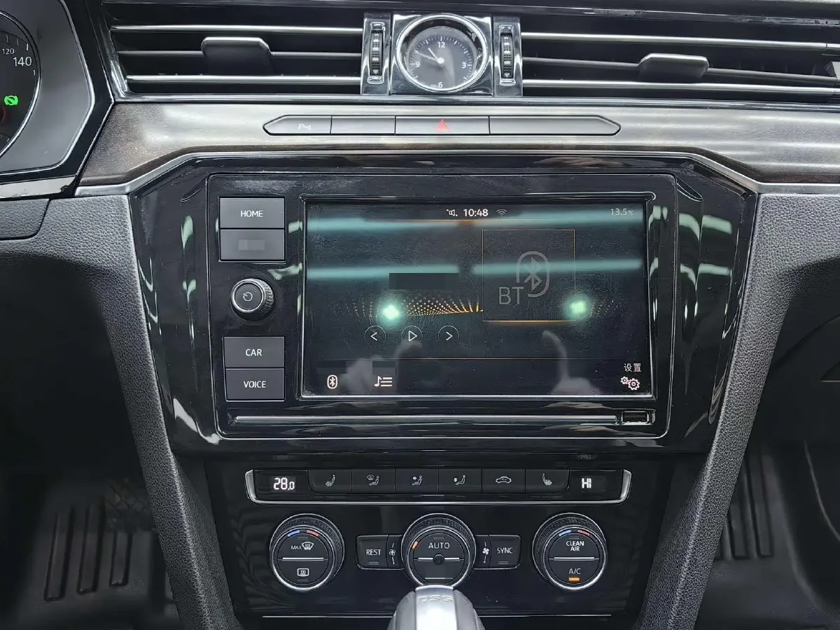 2019 Volkswagen Magotan 2.0T 186HP L4 7DCT,autocango,china used car exporter,china ev exporter,chinese used car exporter,chinese used ev exporter