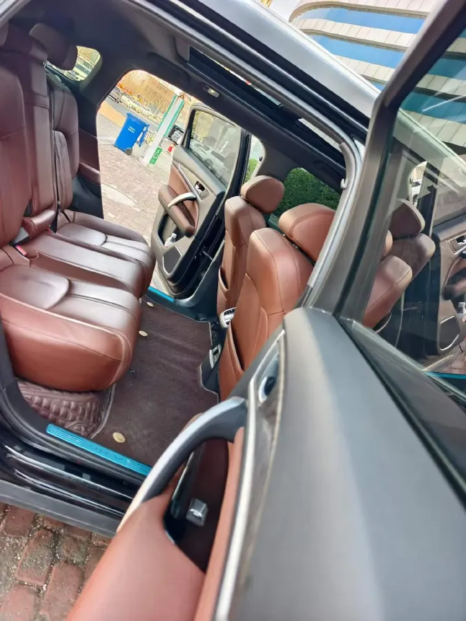 2020 Honda UR-V 2.0T 272HP L4 9AT,autocango,china used car exporter,china ev exporter,chinese used car exporter,chinese used ev exporter