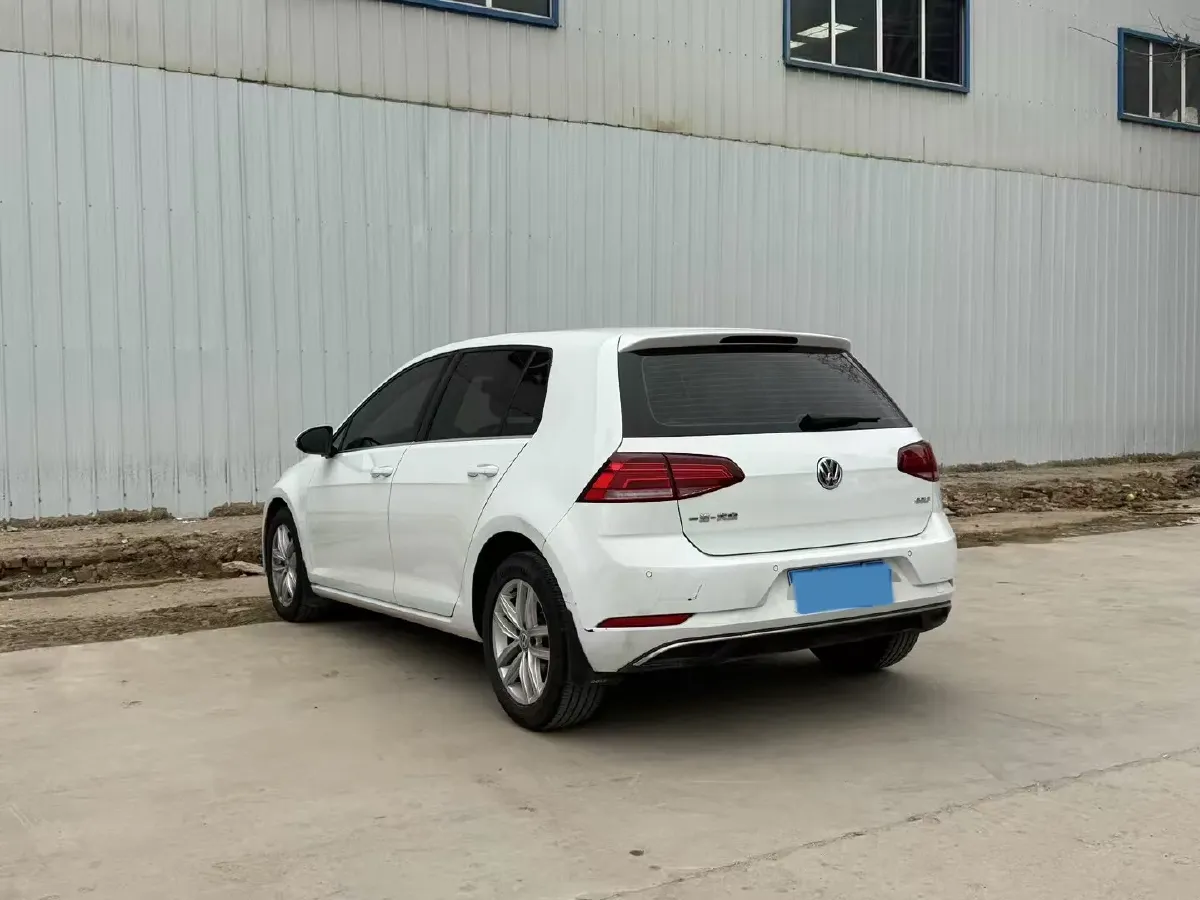 2018 Volkswagen Golf 1.6L 110HP L4 6AT,autocango,china used car exporter,china ev exporter,chinese used car exporter,chinese used ev exporter