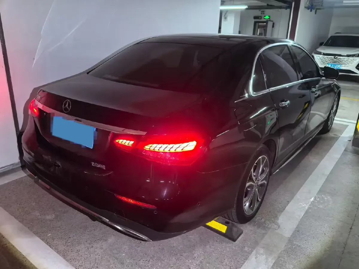 2021 Mercedes-Benz E Class 2.0T 258HP L4 9AT,autocango,china used car exporter,china ev exporter,chinese used car exporter,chinese used ev exporter