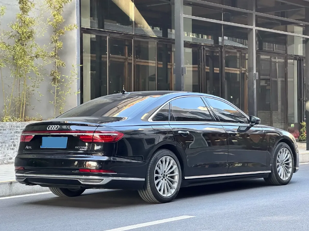 2021 Audi A8 3.0T 286HP V6 8AT,autocango,china used car exporter,china ev exporter,chinese used car exporter,chinese used ev exporter