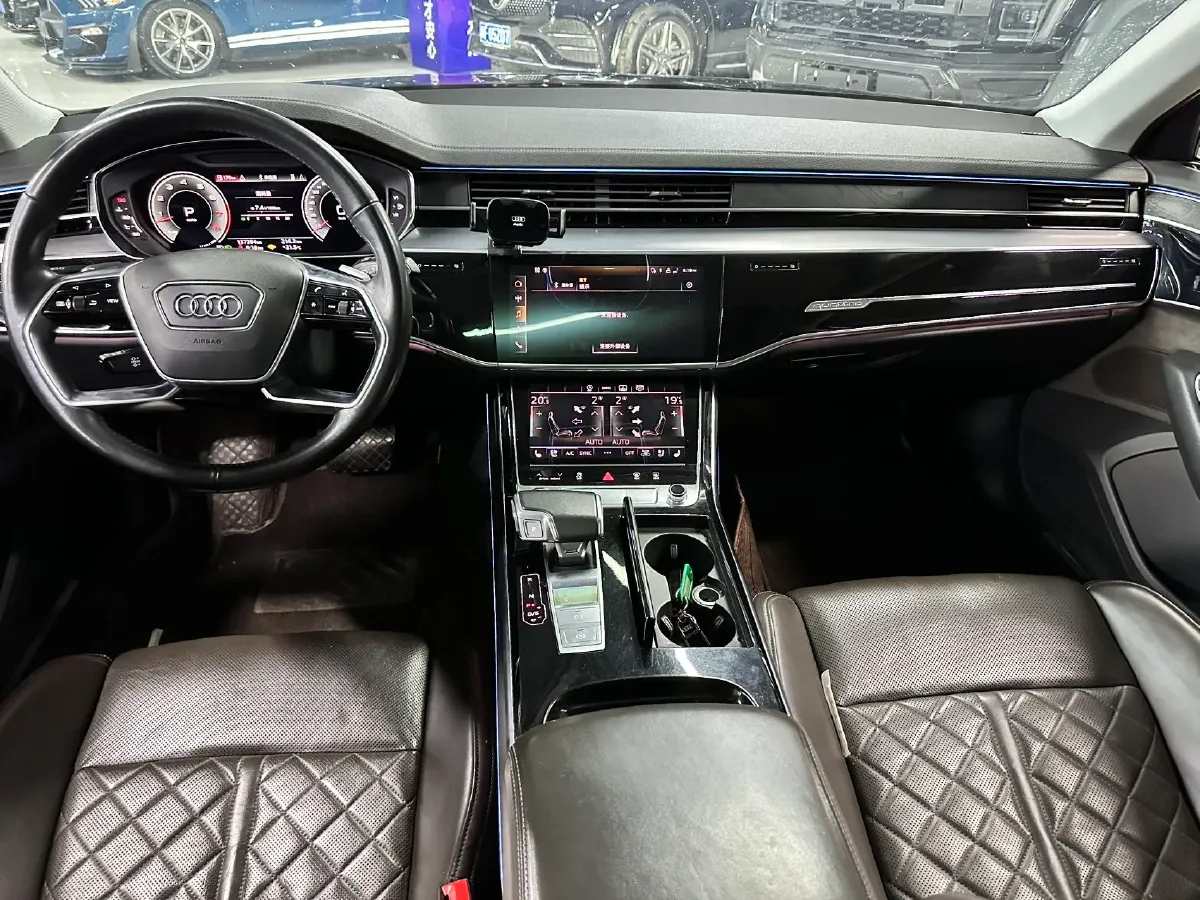 2021 Audi A8 3.0T 286HP V6 8AT,autocango,china used car exporter,china ev exporter,chinese used car exporter,chinese used ev exporter