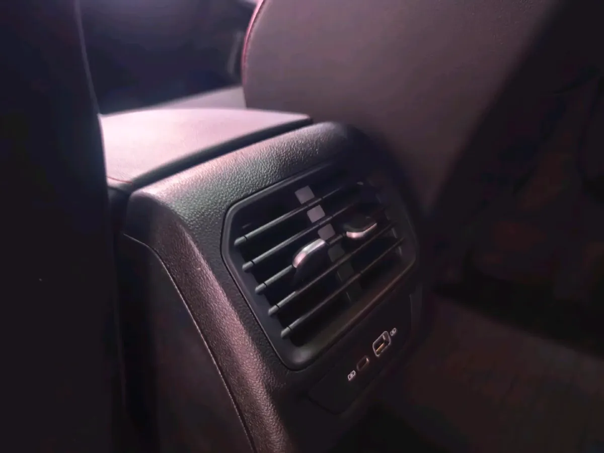 2022 Exceed TXL 2.0T 261HP L4 7DCT,autocango,china used car exporter,china ev exporter,chinese used car exporter,chinese used ev exporter