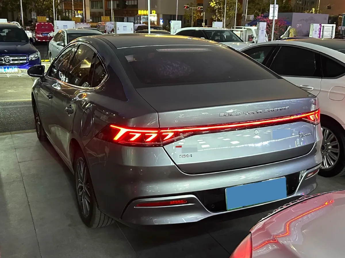 2021 Haval F7 1.5T 169HP L4 7DCT,autocango,china used car exporter,china ev exporter,chinese used car exporter,chinese used ev exporter