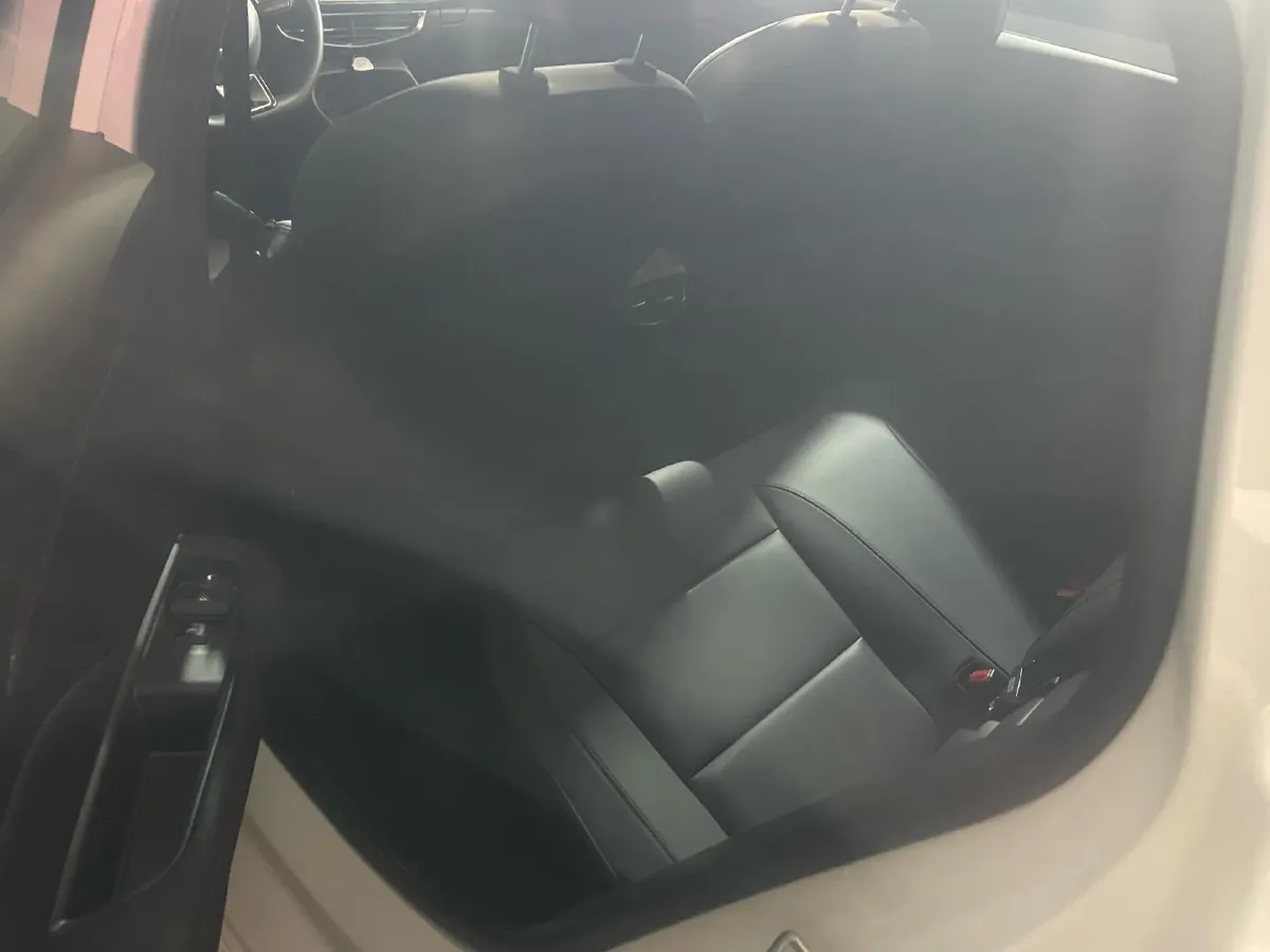 2025 MG 5 1.5T 181HP L4 7DCT,autocango,china used car exporter,china ev exporter,chinese used car exporter,chinese used ev exporter