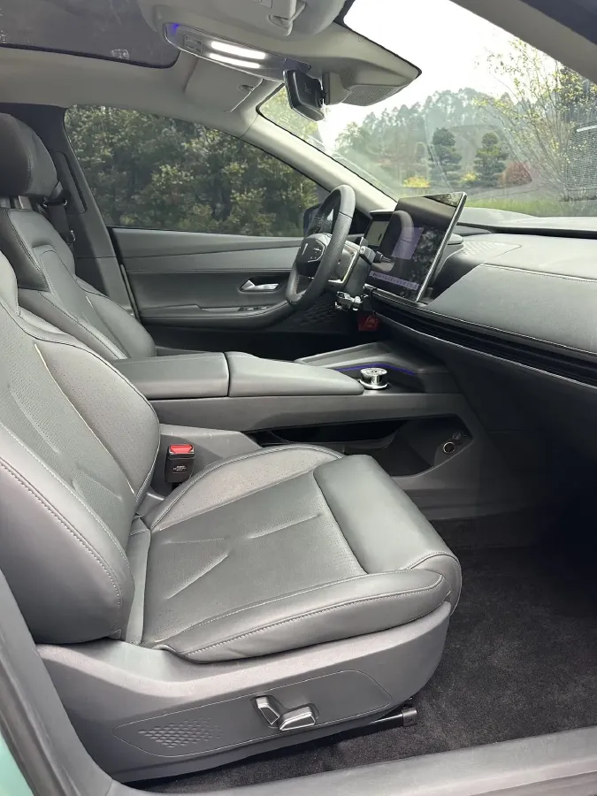 2023 Deepal SL03 BEV 58.1KWH,autocango,china used car exporter,china ev exporter,chinese used car exporter,chinese used ev exporter