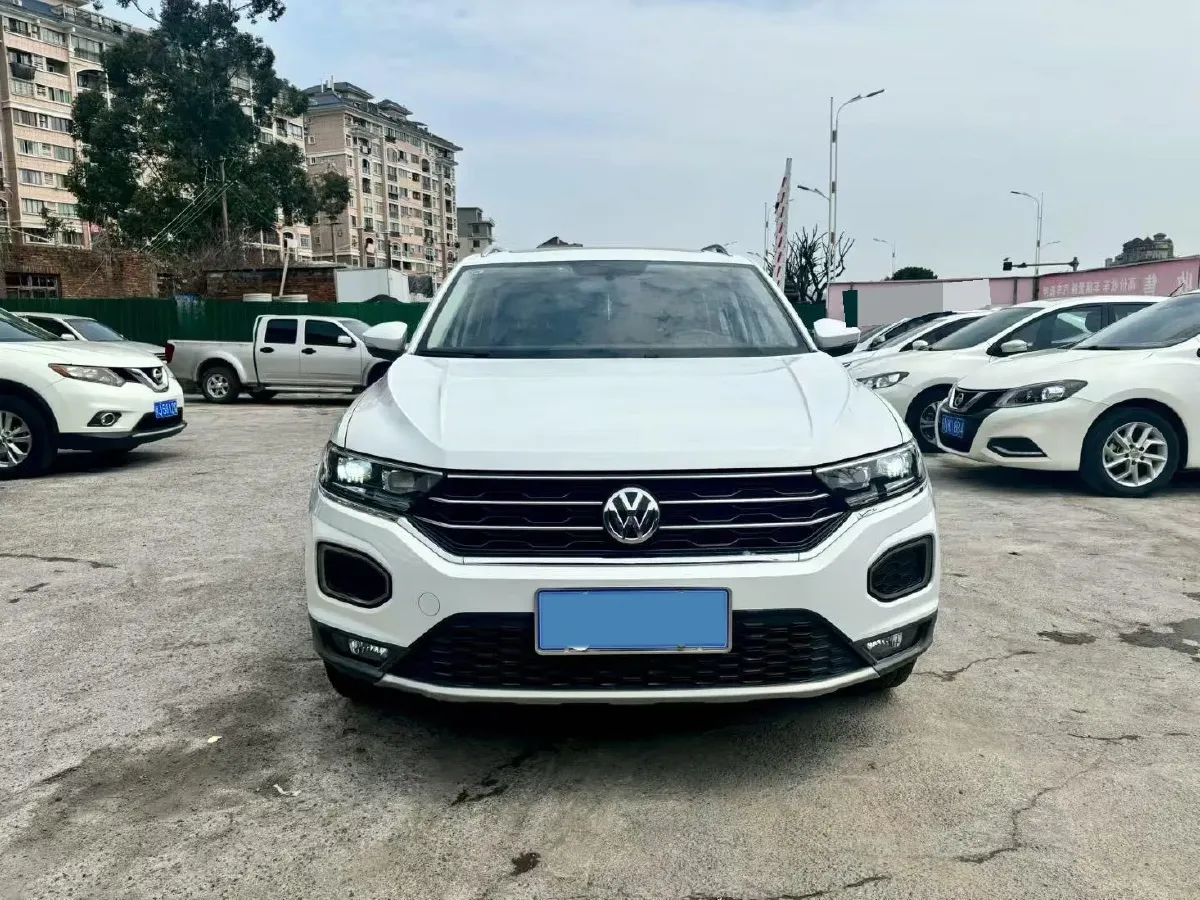2020 Volkswagen T-Roc 1.4T 150HP L4 7DCT,autocango,china used car exporter,china ev exporter,chinese used car exporter,chinese used ev exporter