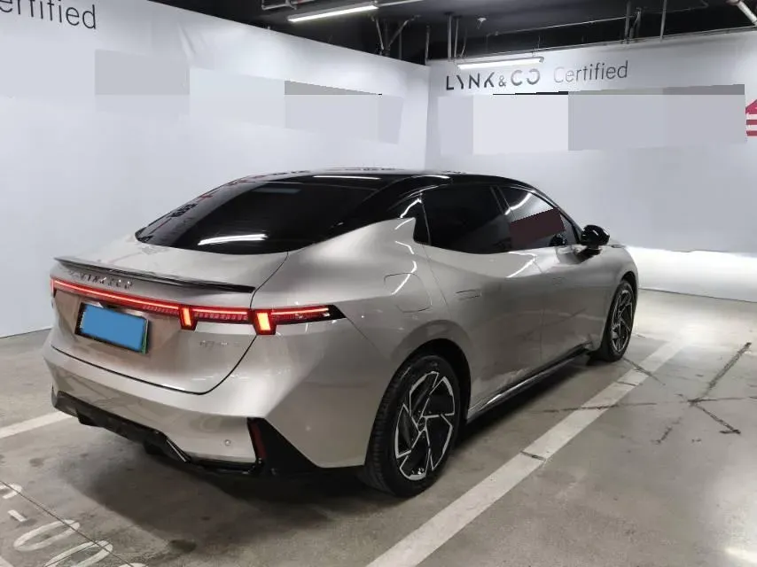 2024 LYNK&CO 07 EM-P 1.5T 163HP L4 3DHT PHEV 18.99KWH,autocango,china used car exporter,china ev exporter,chinese used car exporter,chinese used ev exporter