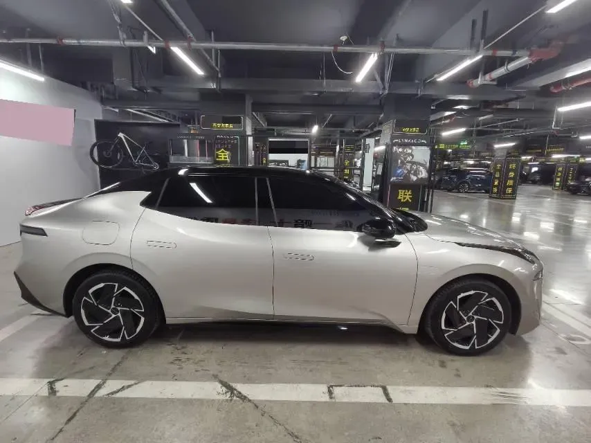 2024 LYNK&CO 07 EM-P 1.5T 163HP L4 3DHT PHEV 18.99KWH,autocango,china used car exporter,china ev exporter,chinese used car exporter,chinese used ev exporter