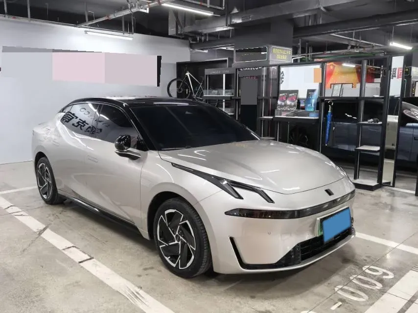 2024 LYNK&CO 07 EM-P 1.5T 163HP L4 3DHT PHEV 18.99KWH,autocango,china used car exporter,china ev exporter,chinese used car exporter,chinese used ev exporter