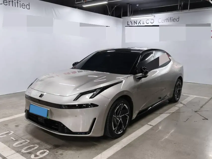 2024 LYNK&CO 07 EM-P 1.5T 163HP L4 3DHT PHEV 18.99KWH,autocango,china used car exporter,china ev exporter,chinese used car exporter,chinese used ev exporter