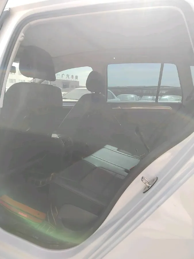 2018 Volkswagen Golf Sportsvan 1.4T 131HP L4 5MT,autocango,china used car exporter,china ev exporter,chinese used car exporter,chinese used ev exporter