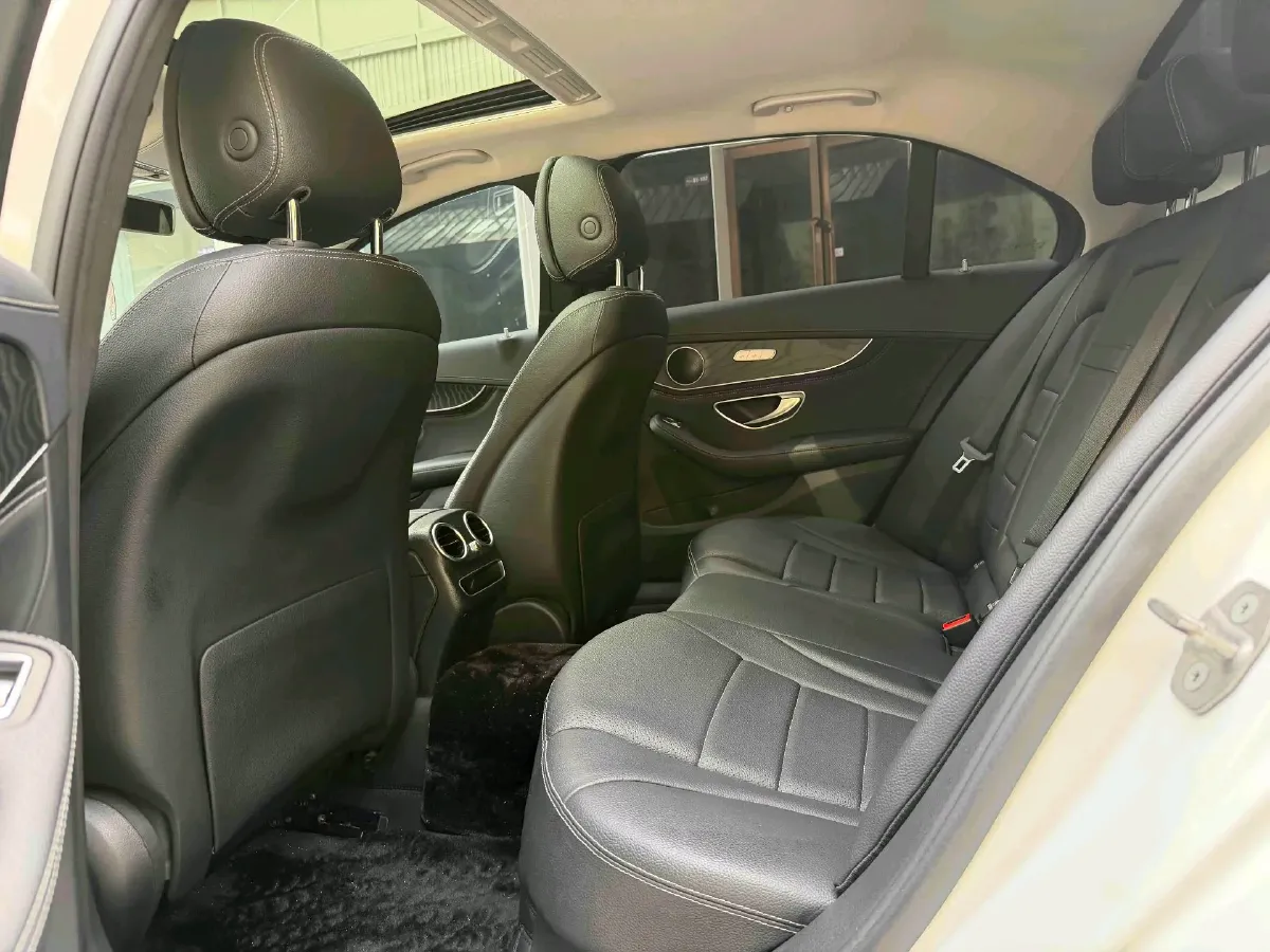 2020 Mercedes-Benz C Class 1.5T 156HP L4 9AT,autocango,china used car exporter,china ev exporter,chinese used car exporter,chinese used ev exporter