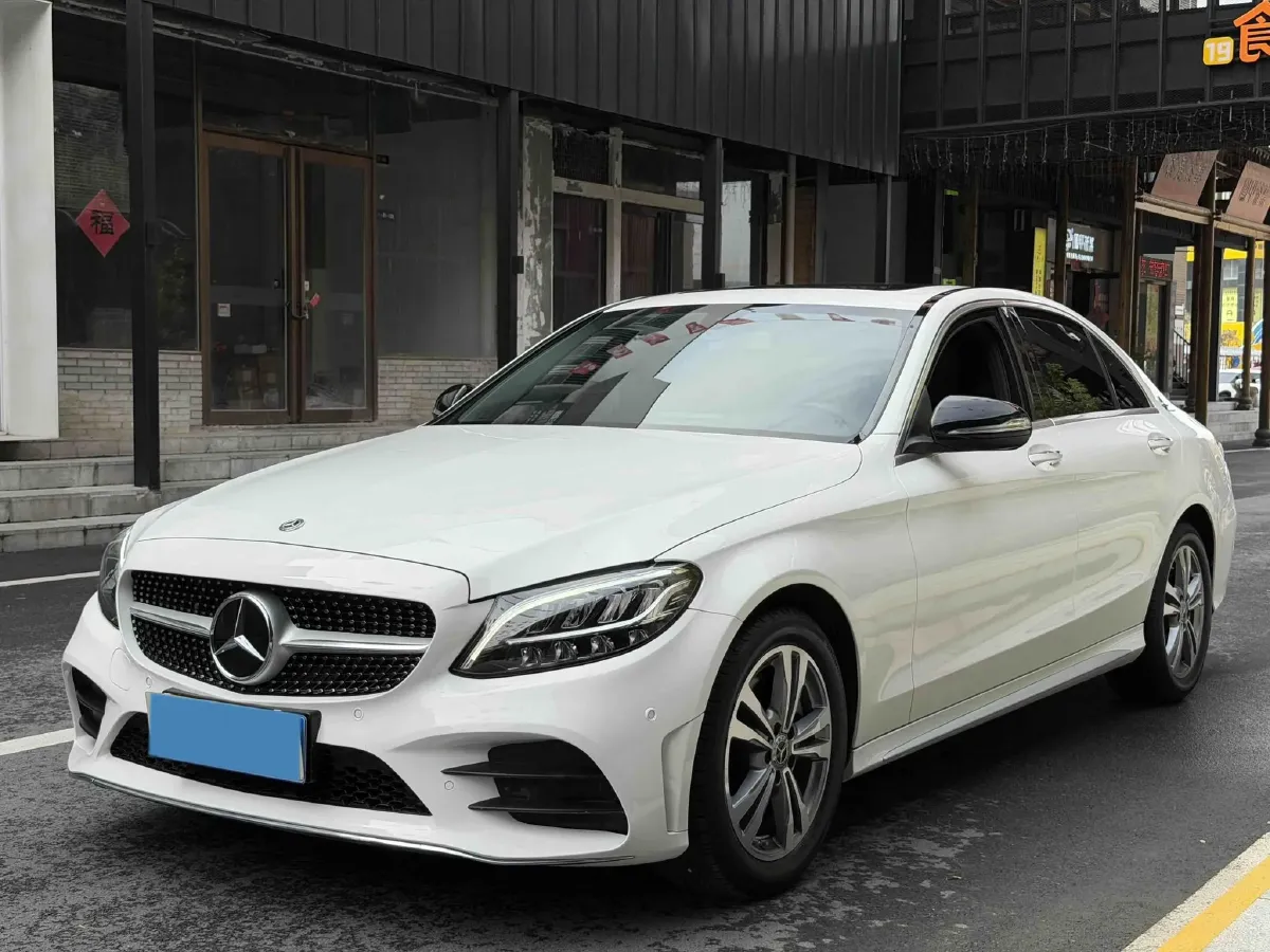 2020 Mercedes-Benz C Class 1.5T 156HP L4 9AT,autocango,china used car exporter,china ev exporter,chinese used car exporter,chinese used ev exporter