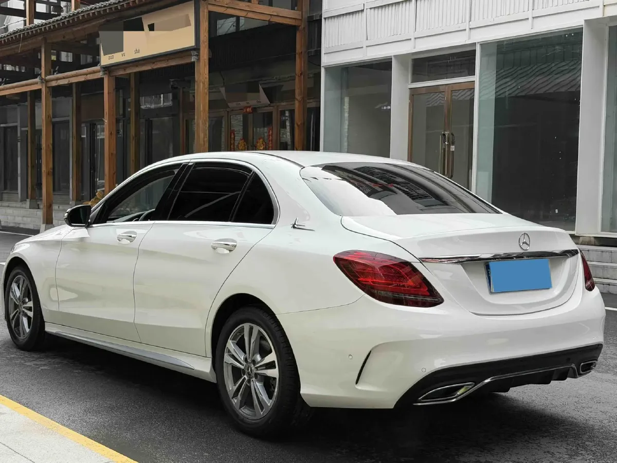 2020 Mercedes-Benz C Class 1.5T 156HP L4 9AT,autocango,china used car exporter,china ev exporter,chinese used car exporter,chinese used ev exporter