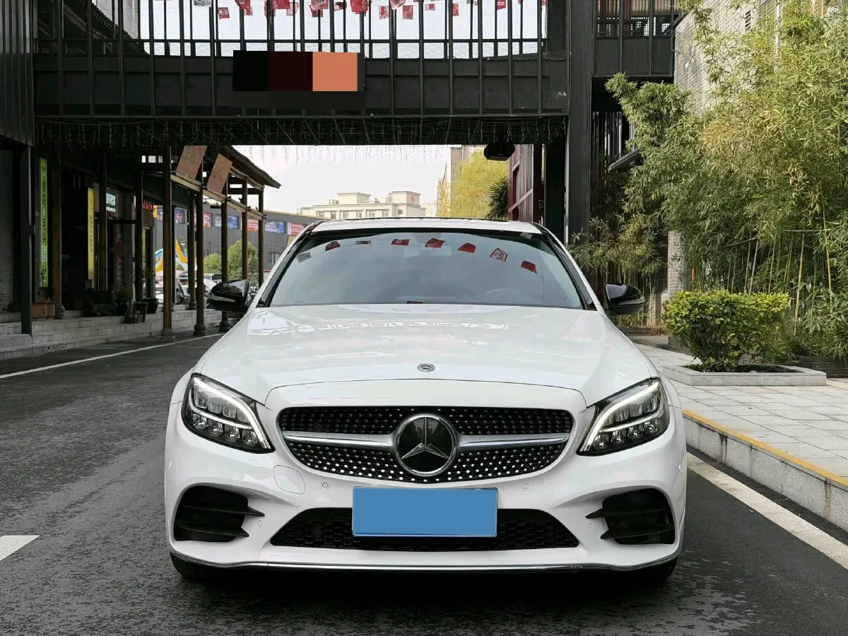 2020 Mercedes-Benz C Class 1.5T 156HP L4 9AT,autocango,china used car exporter,china ev exporter,chinese used car exporter,chinese used ev exporter