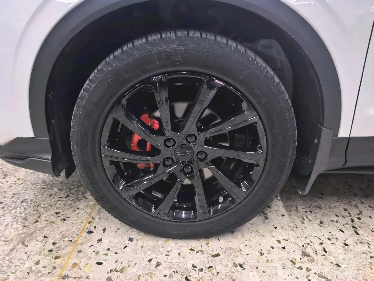 2021 Geely Coolray 1.4T 141HP L4 6DCT,autocango,china used car exporter,china ev exporter,chinese used car exporter,chinese used ev exporter