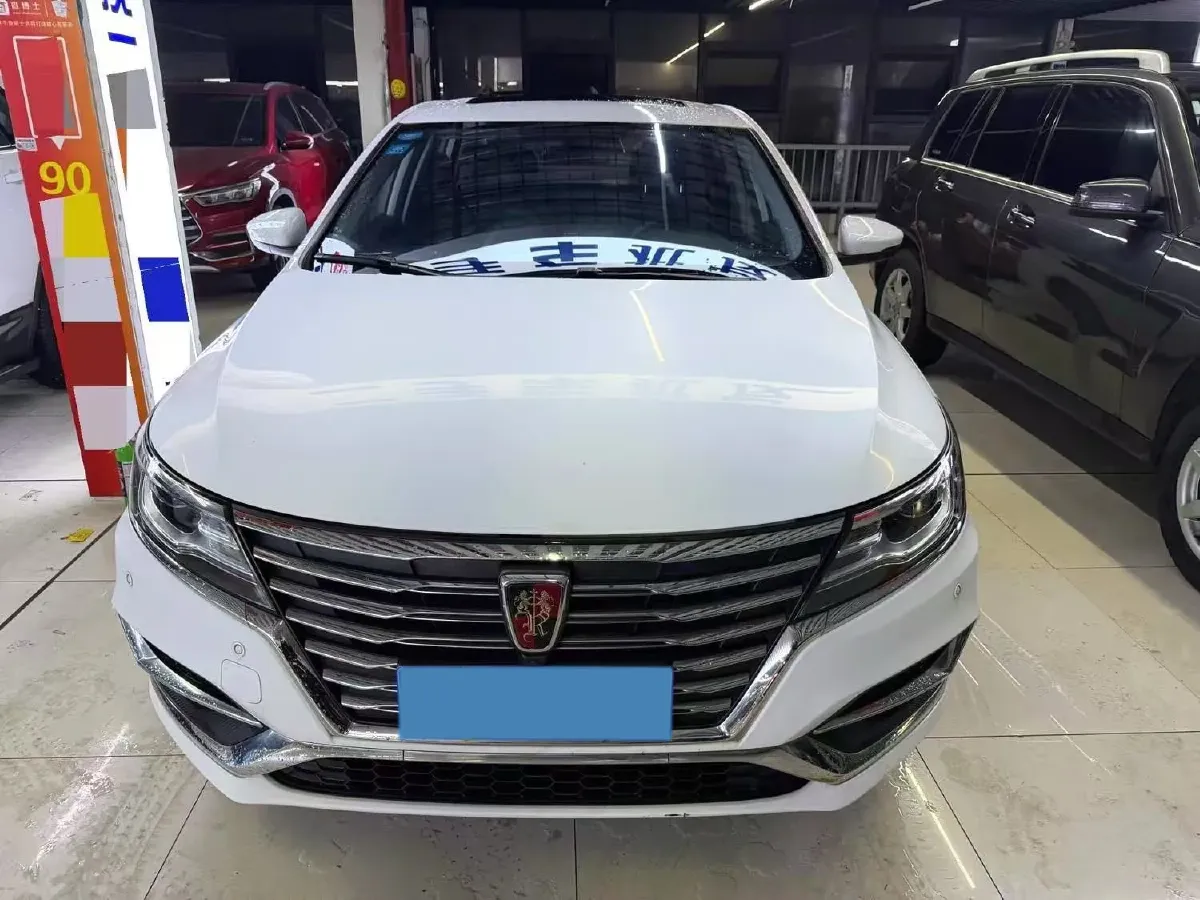 2020 Roewe i6 1.6L 125HP L4 CVT,autocango,china used car exporter,china ev exporter,chinese used car exporter,chinese used ev exporter